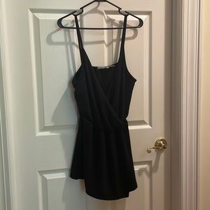 Black elastic waist romper size L